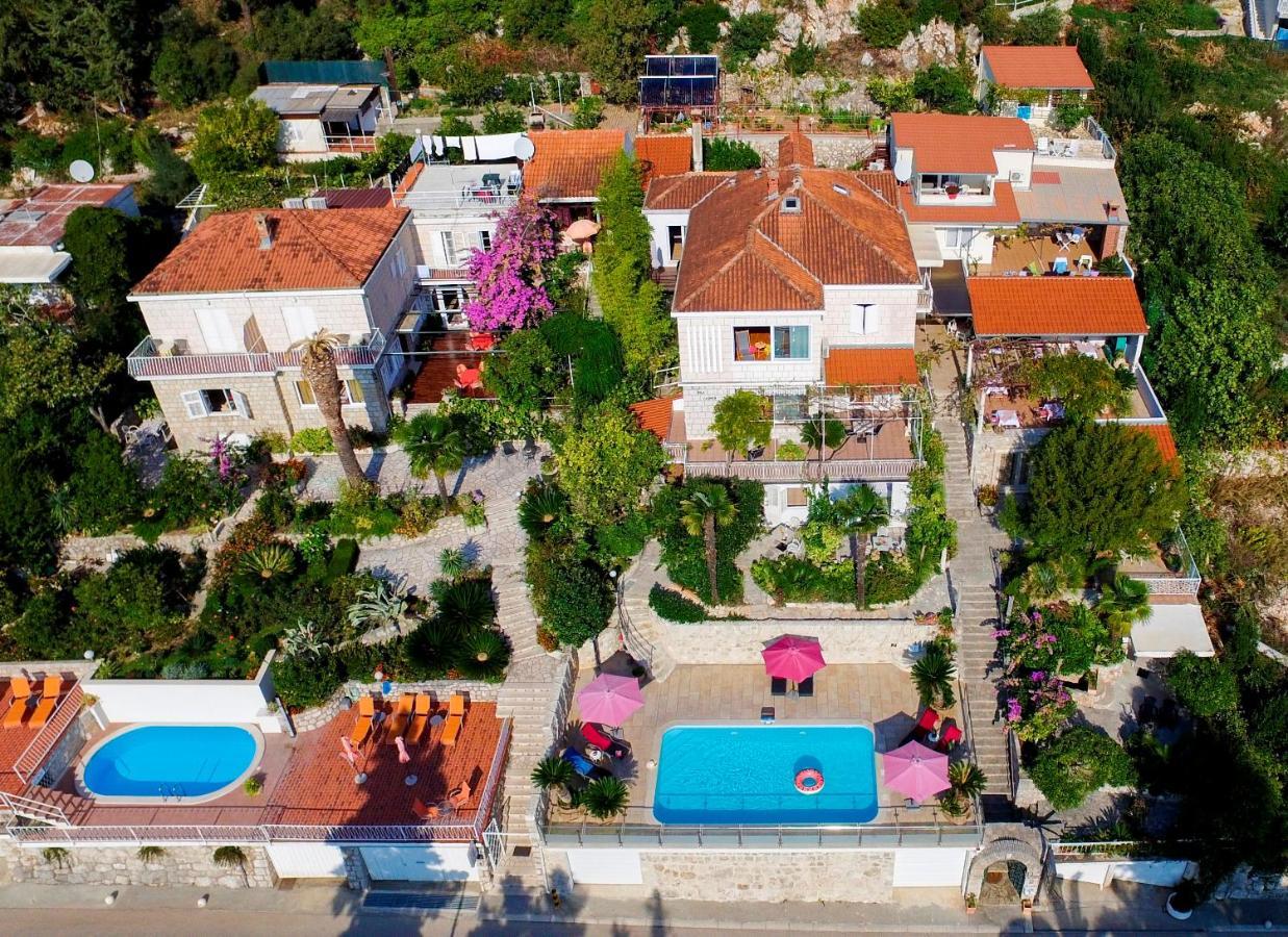 Villa Carmen Rooms & Apartments Mlini Exterior photo