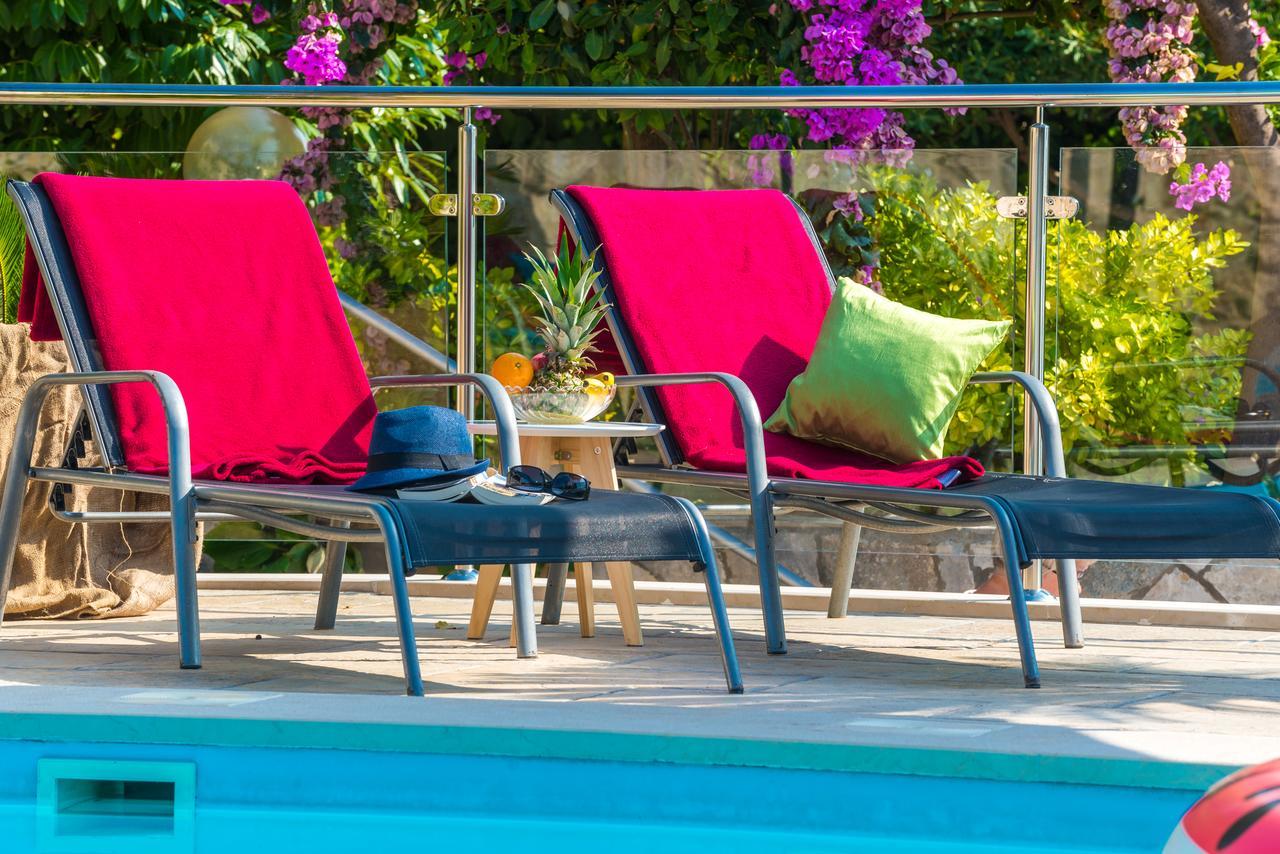 Villa Carmen Rooms & Apartments Mlini Exterior photo