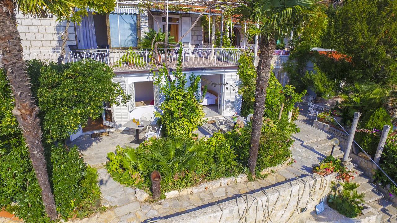 Villa Carmen Rooms & Apartments Mlini Exterior photo